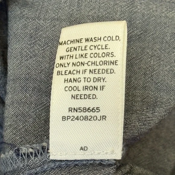 Rubbish Nordstrom Gray Chambray Roll Tab Button Down Shirt XS - Picture 10 of 10